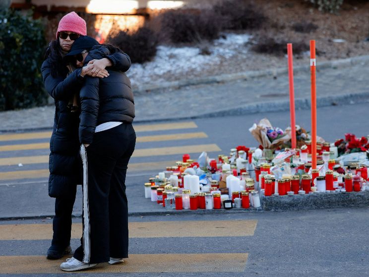A Crans-Montana, accanto alle famiglie distrutte: «Il loro dolore va ascoltato»