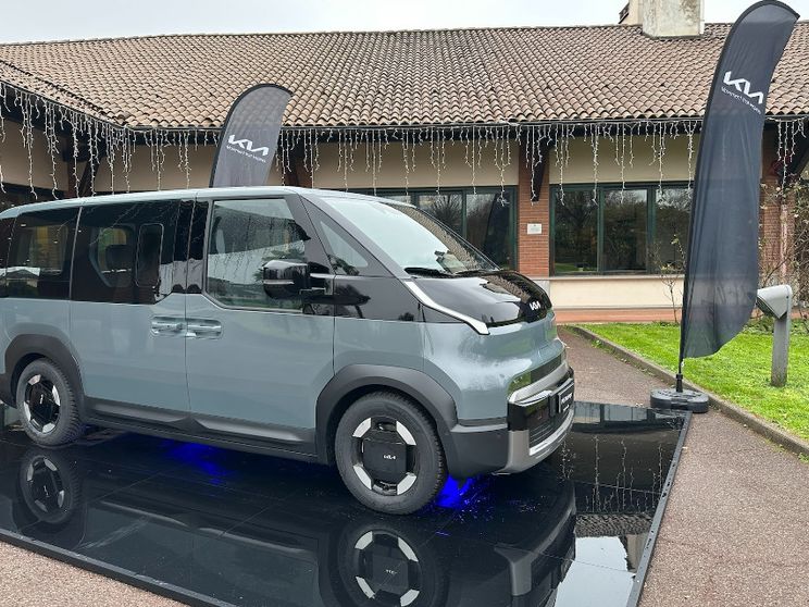 Inizio anno con il botto: Kia guida tra inclusione e novità