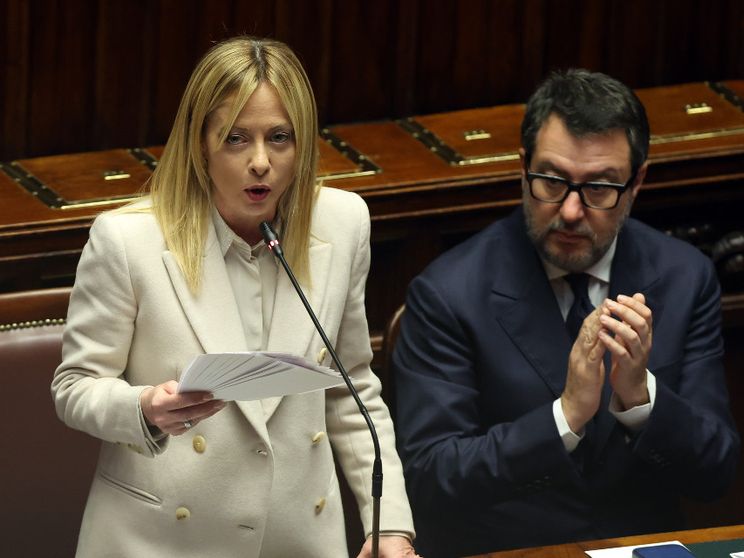 Meloni chiama Machado: senza Maduro speranza per il Venezuela