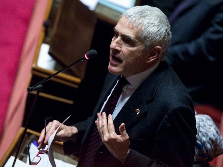 Casini: «Non vedo fini nobili, Trump preoccupa. Si perpetua un regime in cambio del petrolio»