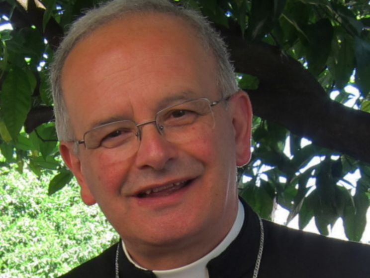 Le ingiuste accuse al vescovo Spinillo su don Mottola