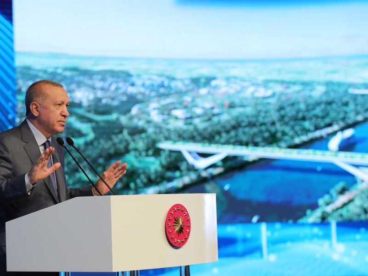 Il «secondo Bosforo» di Erdogan: unirà due mari, divide la Turchia