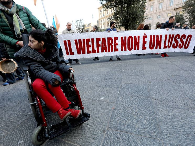 Per i caregiver è una svolta. Ma le tutele vanno incrementate