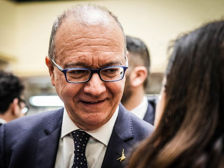 Scuola, commissariate 4 Regioni per i piani di dimensionamento