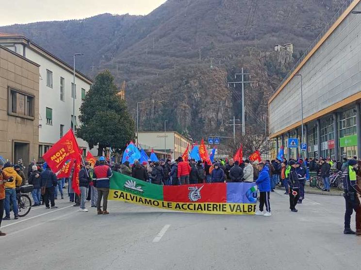 In Alto Adige tutti vogliono salvare le acciaierie Valbruna, ma c'è chi rema contro
