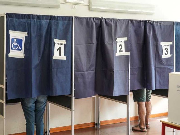 La legge elettorale e il rischio di una democrazia senza popolo