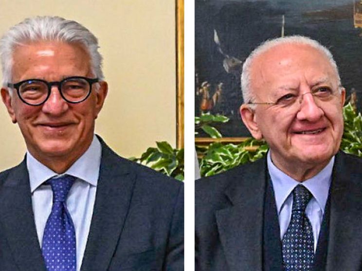In una combo, da sinistra, il sindaco di Salerno, Vincenzo Napoli, dimissionario, e Vincenzo De Luca già sindaco della città e pronto a ricandidarsi