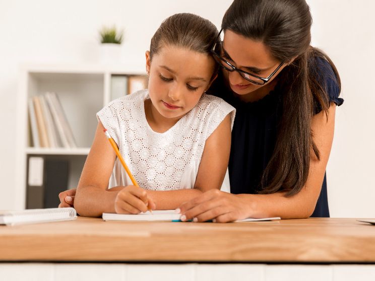 Il caso della famiglia nel bosco e la realtà dell’educazione parentale