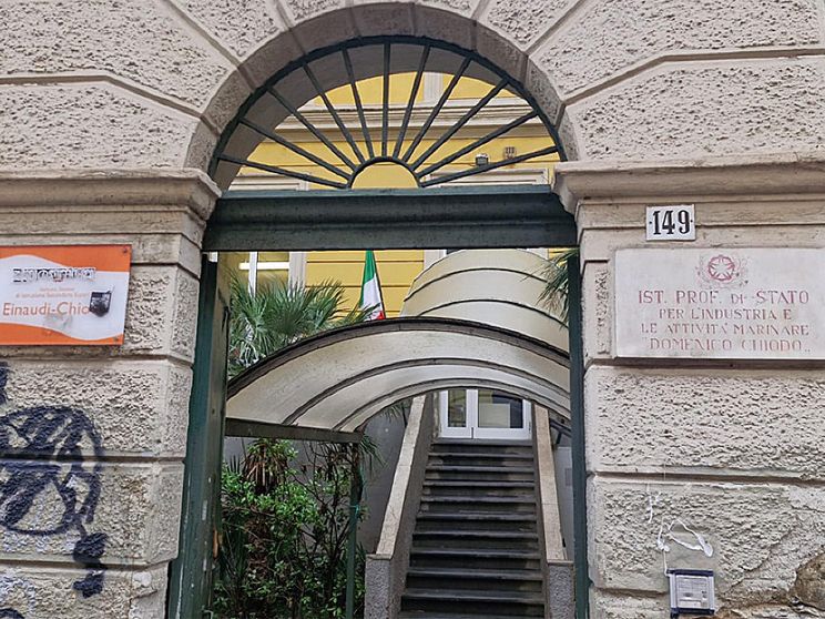 È morto lo studente accoltellato da un compagno a scuola