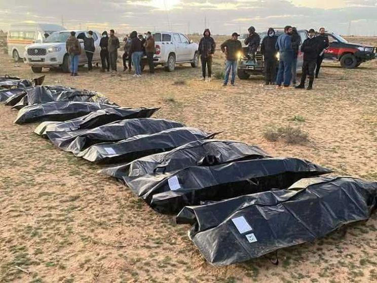 Orrore in Libia, scoperte diverse fosse comuni