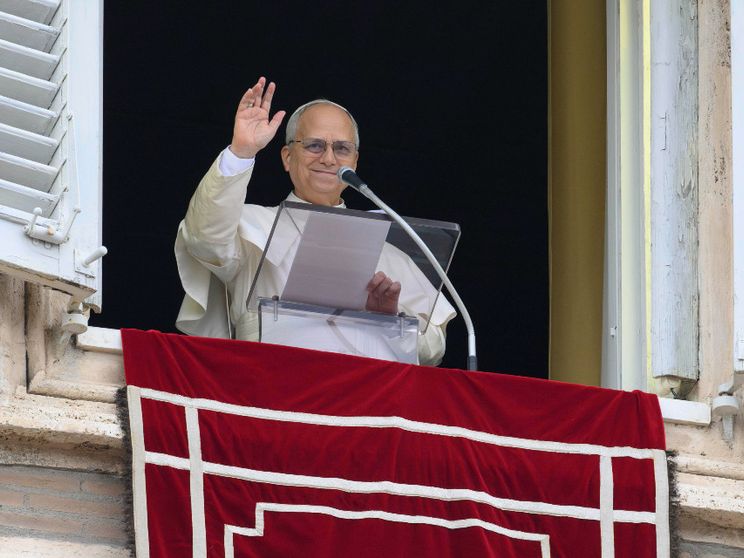 Leone XIV: «Non cercare surrogati di felicità, ci basta l'amore di Dio»