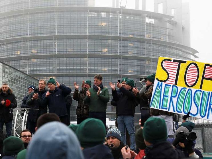 Manifestazioni contro il Mercosur a Strasburgo / REUTERS