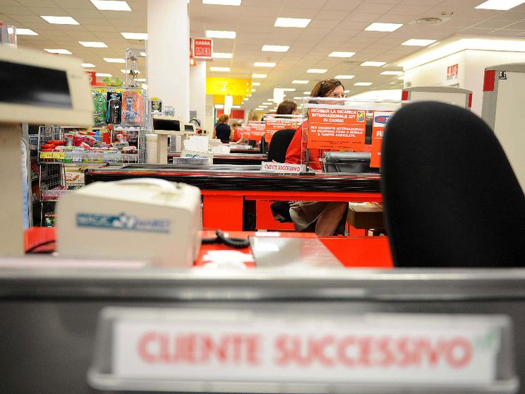 Le domeniche di Paola finalmente libere dopo trent’anni di turni all'ipermercato