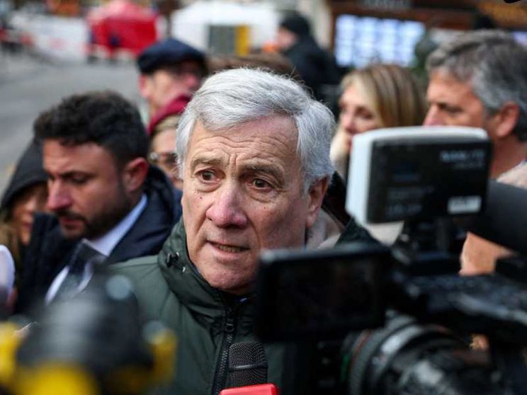 I carabinieri e le minacce del colono. Perché Tajani ha convocato l'ambasciatore di Israele