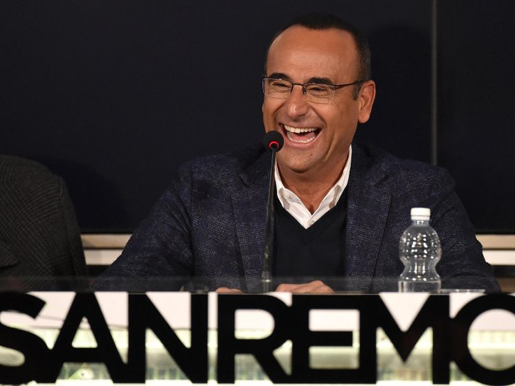Carlo Conti a Sanremo in una foto di repertorio