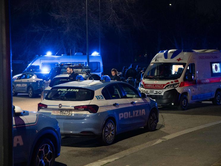 Indagato per omicidio volontario il poliziotto che ha sparato a un 28enne a Rogoredo