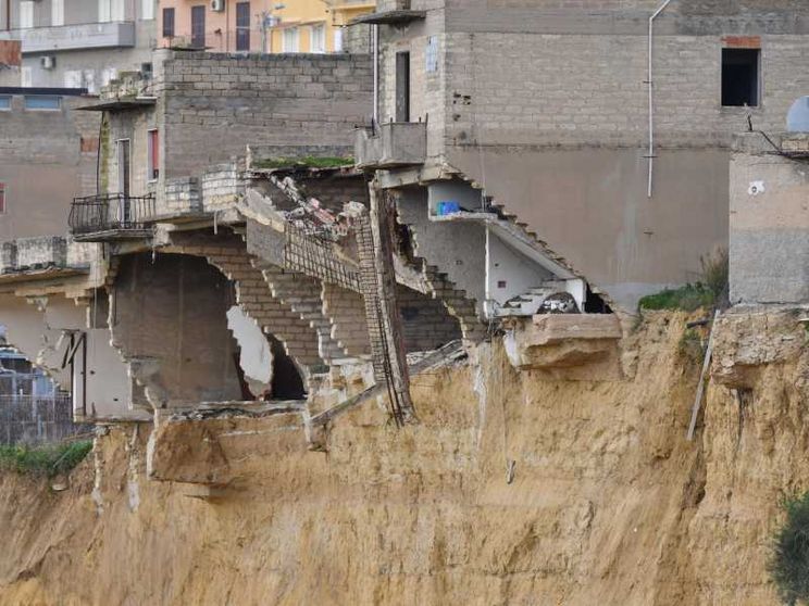 Niscemi sulle carte geologiche non esisteva