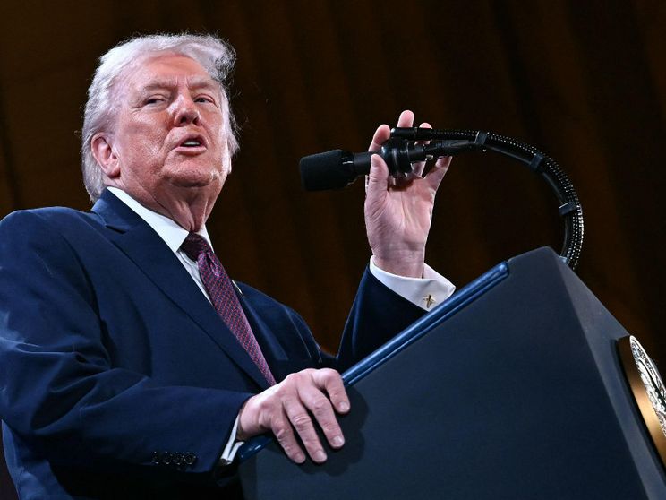 Lo stile negoziale di Trump e l'effetto ancoraggio