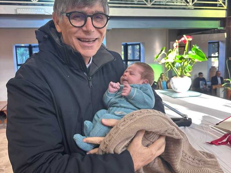 La vita dei nostri bambini, un mistero gioioso