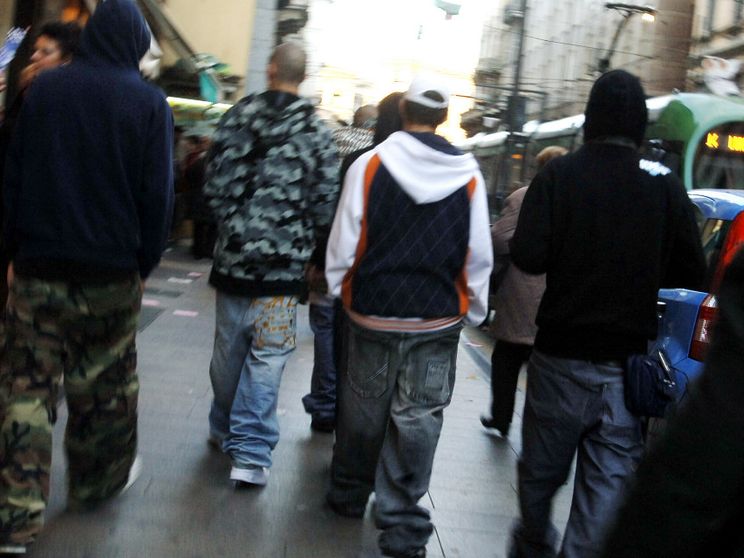 Fermezza e cura per arginare la violenza giovanile