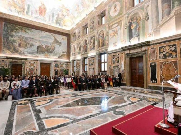 Il Papa: Madre Teresa voce profetica quando disse che il più grande distruttore della pace è l’aborto