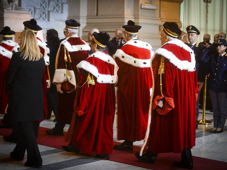 Gli avvocati, i "nuovi" Pm e i due Csm: scenari da post-referendum