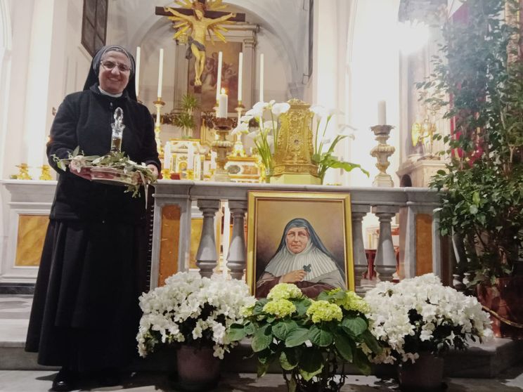 «Ecco come la "profezia della presenza" si incarna nella vita dei consacrati»