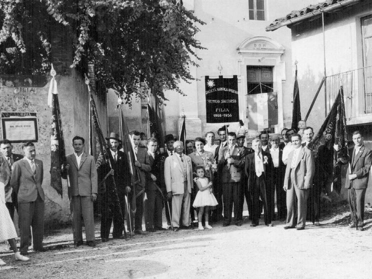 Giustizia sociale e sussidiarietà: la Chiesa entra nella Storia