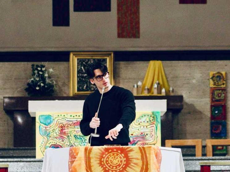 «Lascio il sacerdozio»: la scelta di don Alberto Ravagnani, lo «smarrimento» dei suoi ragazzi