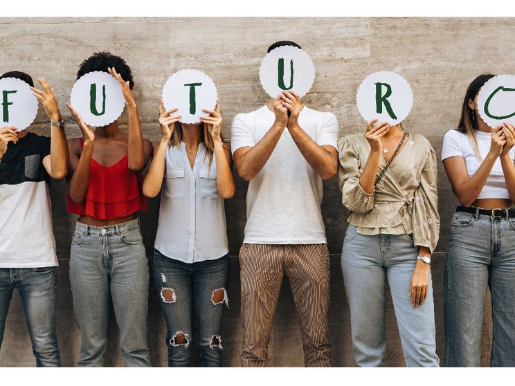 Guardate i giovani che non hanno il martello in mano