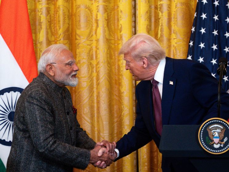 Il primo ministro indiano Narendra Modi con il presidente Usa Donald Trump alla Casa Bianca il 13 febbraio del 2025