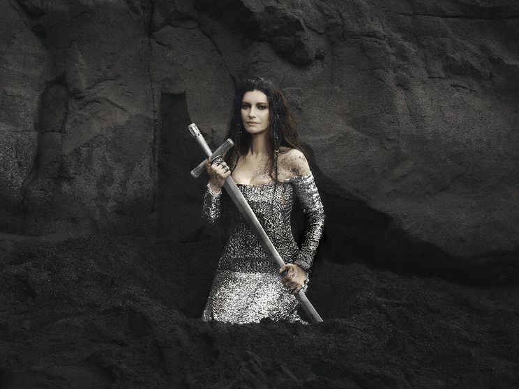 Laura Pausini: «Il mio omaggio a San Francesco per papa Leone»