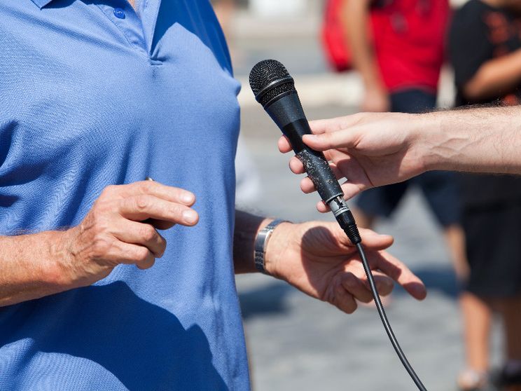 Nell'era dei chatbot l'informazione è comunità e ricerca di senso