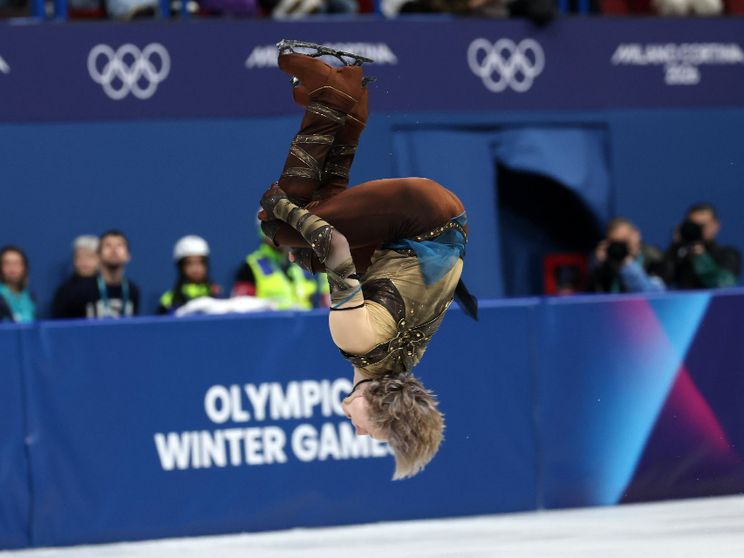 La meraviglia di quel salto mortale che rende giustizia a una donna