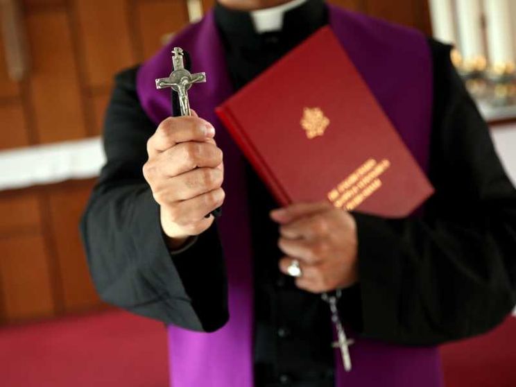 Ecco come la Chiesa può combattere le azioni del demonio