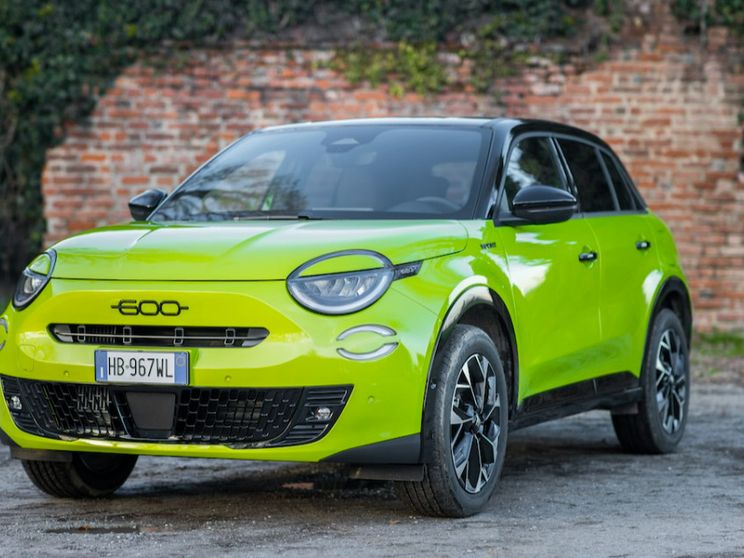 Anche Fiat sale sul podio di Milano Cortina con la 600 Sport