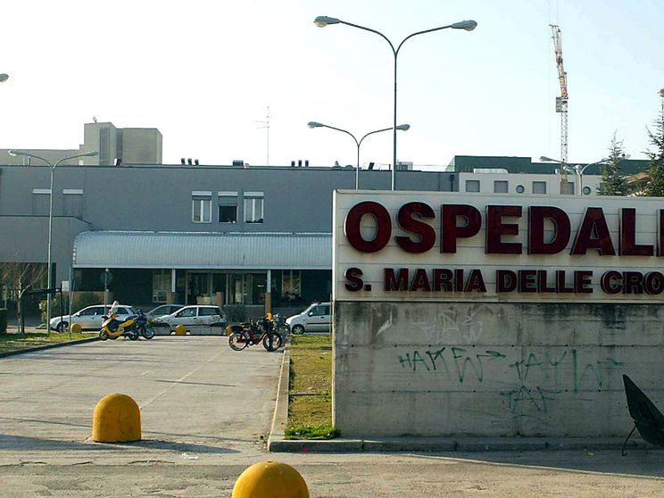 Sei medici sono indagati a Ravenna per aver negato ingressi nei Cpr: cosa sappiamo