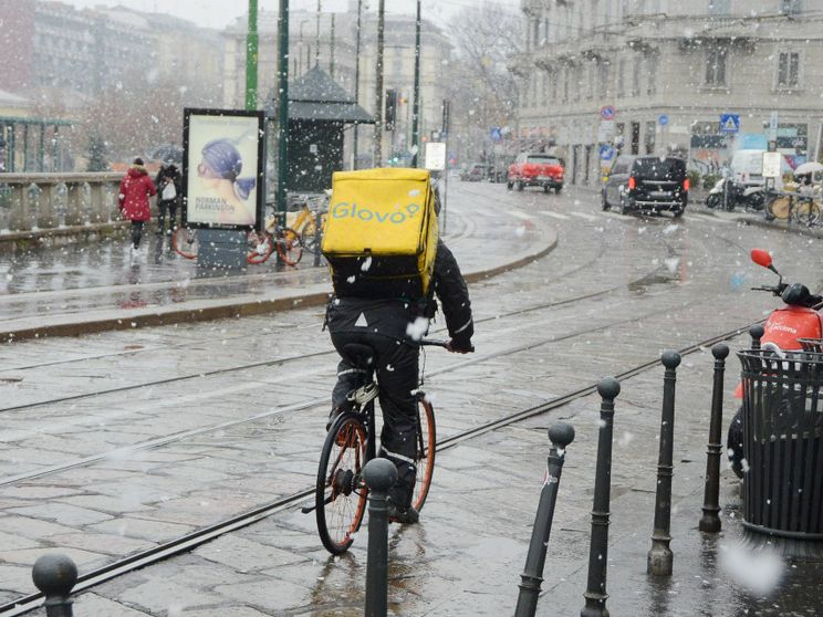 Caporalato, convalidato il controllo giudiziario di Glovo