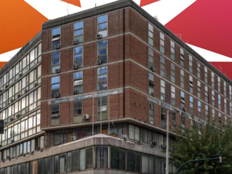 l'immobile di Spin Time Labs, in via Santa Croce in Gerusalemme nel quartiere Esquilino, occupato nel 2013 dai movimenti per la casa. Ansa