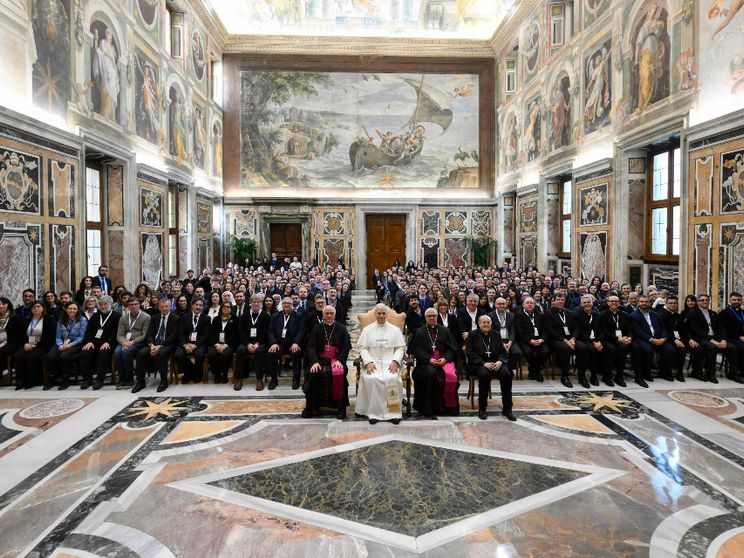 Il Papa: «La Pira, Moro e Anselmi, testimoni di impegno sociale»