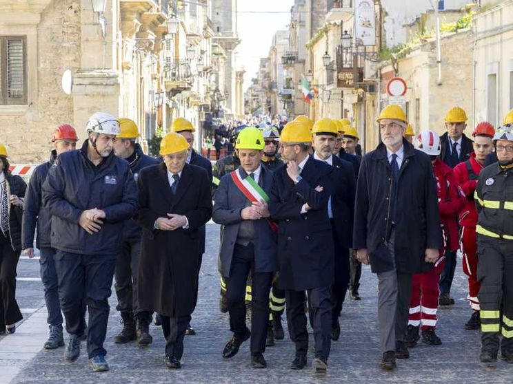 Il presidente della Repubblica Sergio Mattarella a Niscemi