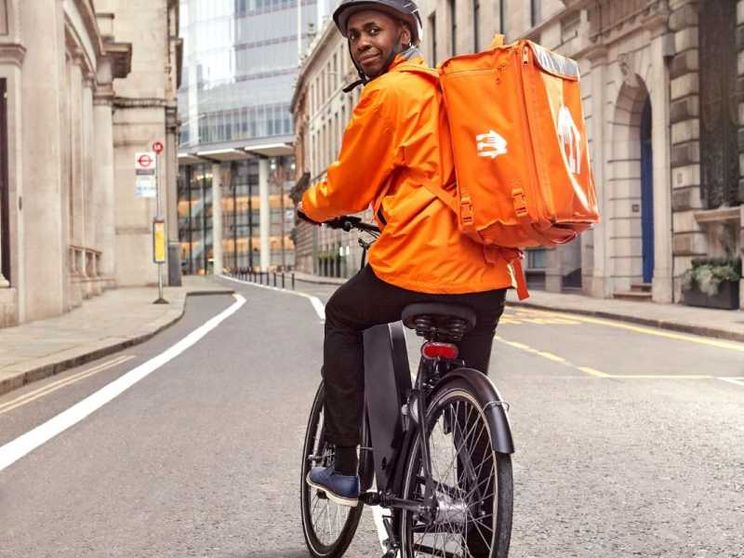 Un giusto contratto per i rider è possibile. «Cerchiamo una soluzione adatta a tutti»