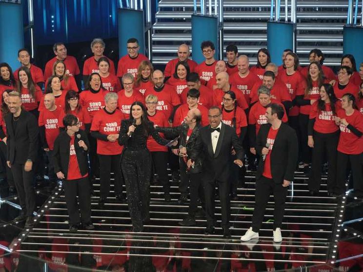 Il Coro Anffas illumina di gioia l'Ariston