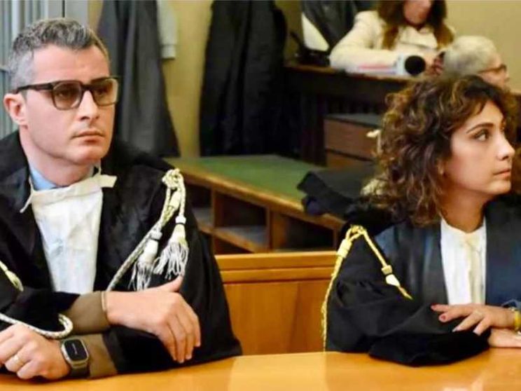 Gli avvocati del pusher ucciso a Rogoredo: «Ecco perché difendiamo gli indifendibili»