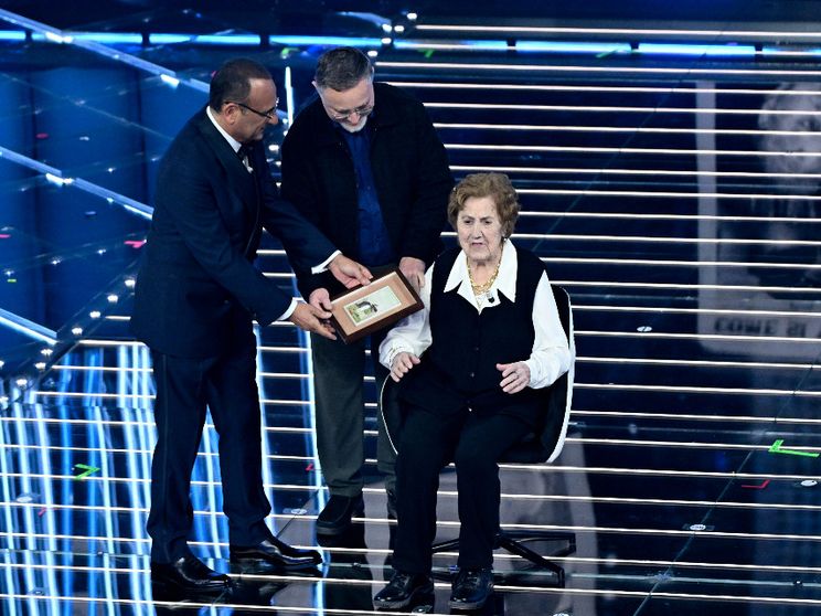 Al via il Festival di Sanremo nel nome della Repubblica