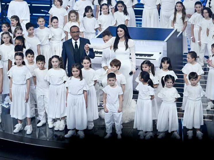Sanremo, Antoniano e Pausini: «Vogliamo un mondo senza guerre»