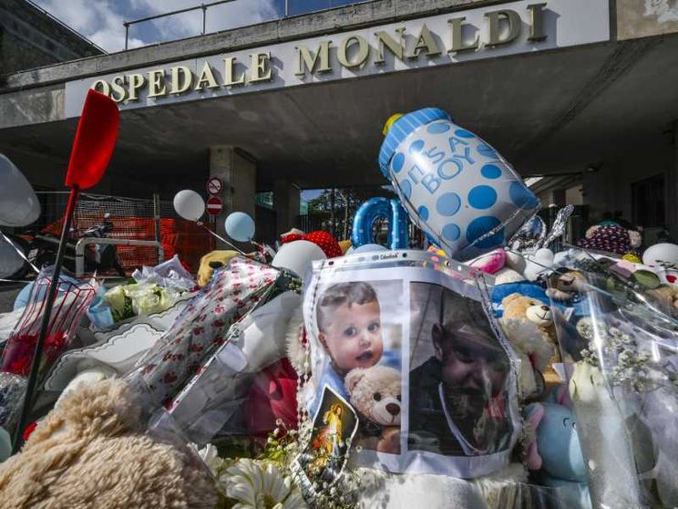 Al Monaldi c'erano 3 box per il trasporto del cuore. Eppure i medici non lo sapevano. Due sospesi