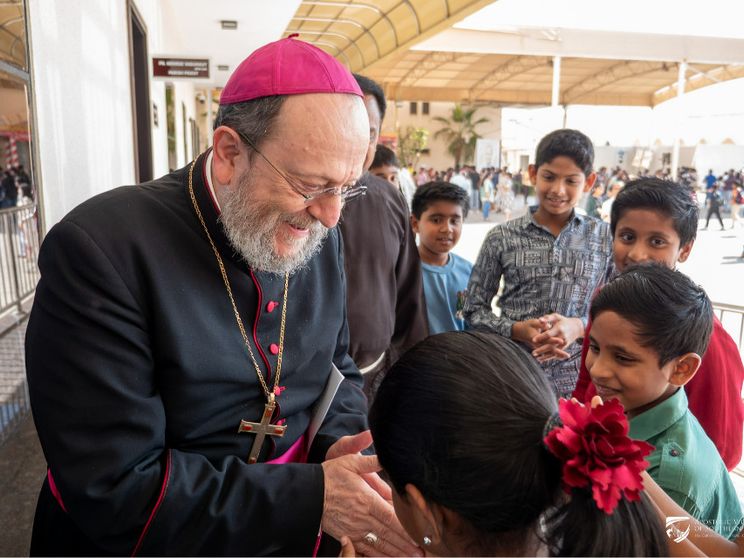 Il vescovo Martinelli nella visita pastorale in Arabia meridionale / Avosarabia