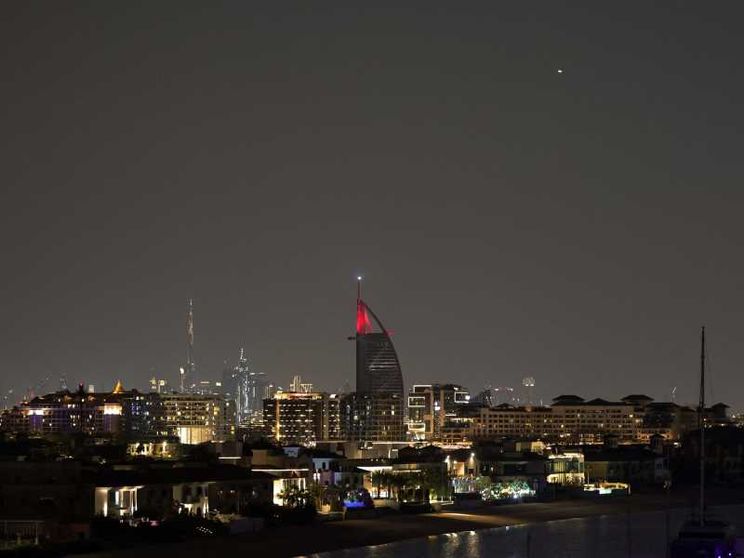 Svanisce a Dubai l’illusione della guerra sempre “altrove”