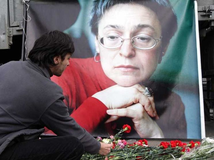 Fiori per Anna Politkovskaya